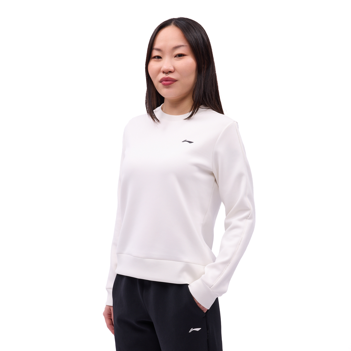 AWDV962-4 Свитшот Essentials белый